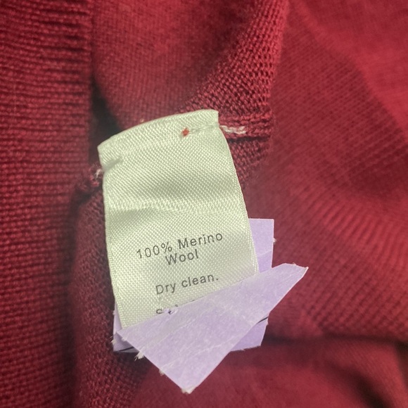 J CREW ITALIAN MERINO WOOL HEFTIER LIGHTWEIGHT WARM V NECK IN BURGUNDY COLORED - Picture 4 of 9